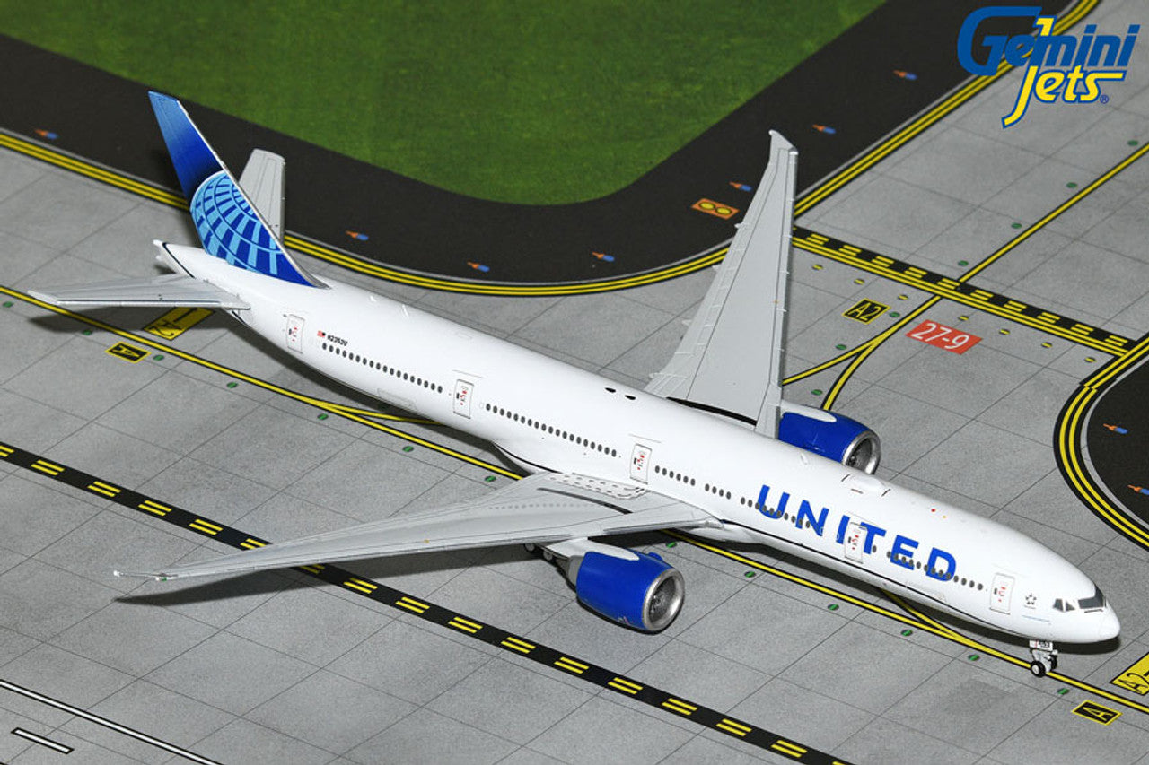 1/400 Gemini Jets GJUAL2214 United Airlines B77-300ER N2352U