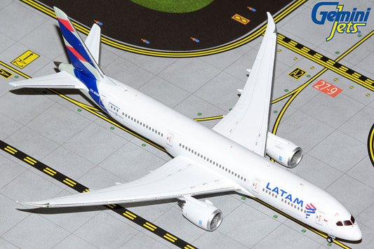 1/400 LATAM Airlines B 787-9 Gemini Jets GJLAN2079